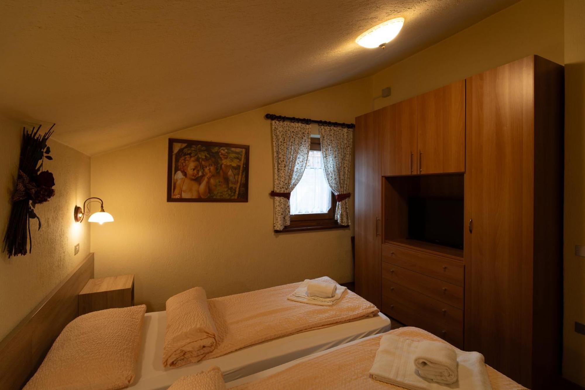 Residence L'Arcobi Livigno Exteriör bild